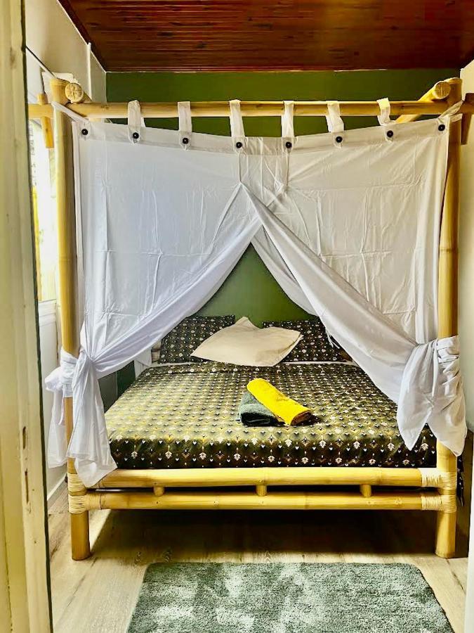 Zolene Bed and Breakfast Saint Pierre Esterno foto
