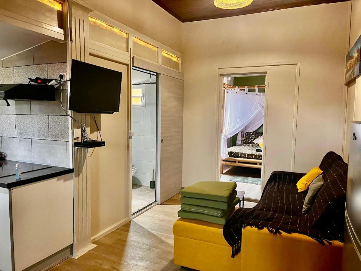 Zolene Bed and Breakfast Saint Pierre Esterno foto